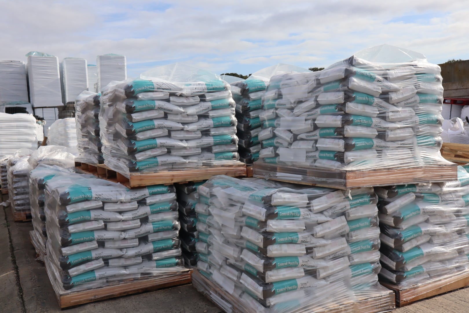 Suregreen | Postcrete, Post Caps & Fence Post Supports