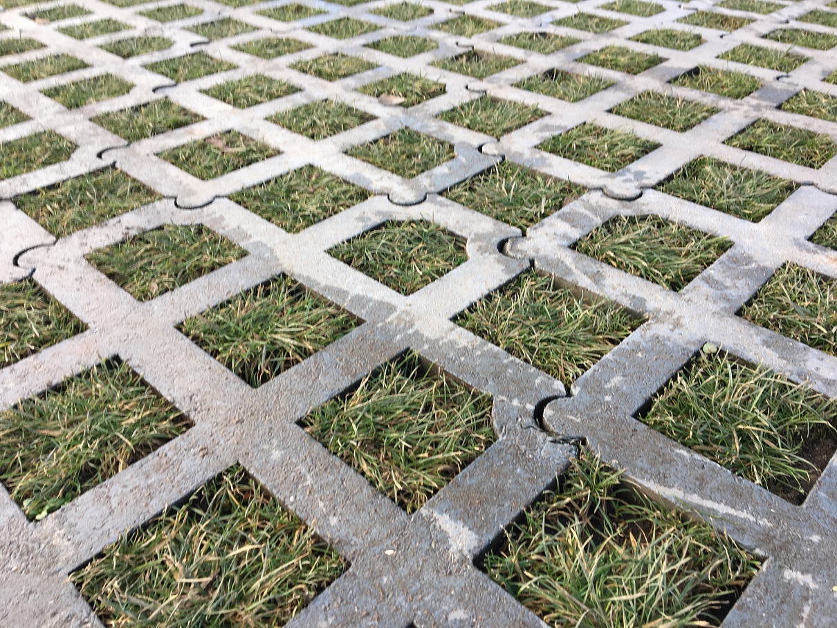 Third image for Truck Grid Max Installation Guidelines - Grass