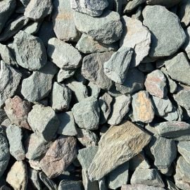 Green Slate Chippings | 40mm | 850kg | Welsh Slate | Coverage of 12m² at 50mm Depth
